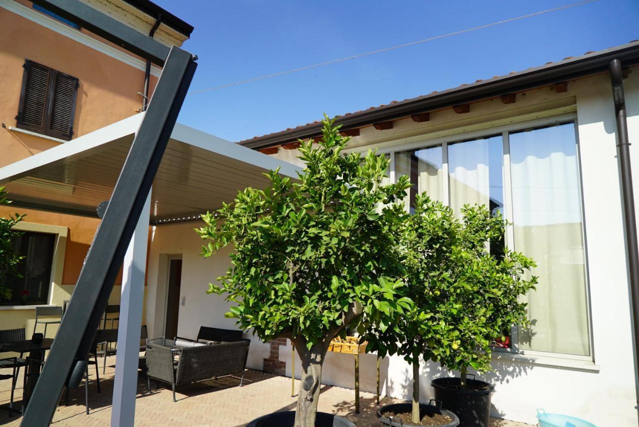 Agriturismo Il Sole Villa Rivarolo del Re ed Uniti Exterior foto