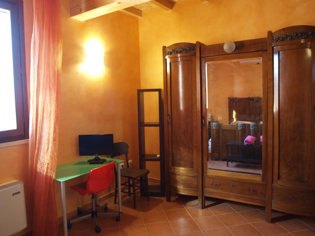 Agriturismo Il Sole Villa Rivarolo del Re ed Uniti Exterior foto